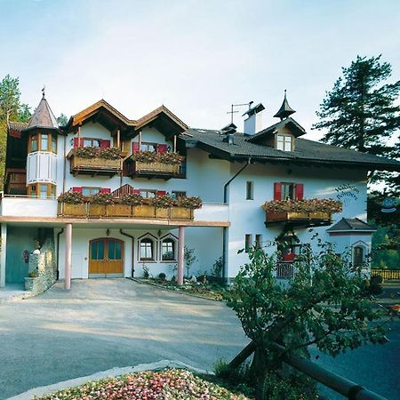 Hotel Waldheim Belvedere Brixen Buitenkant foto